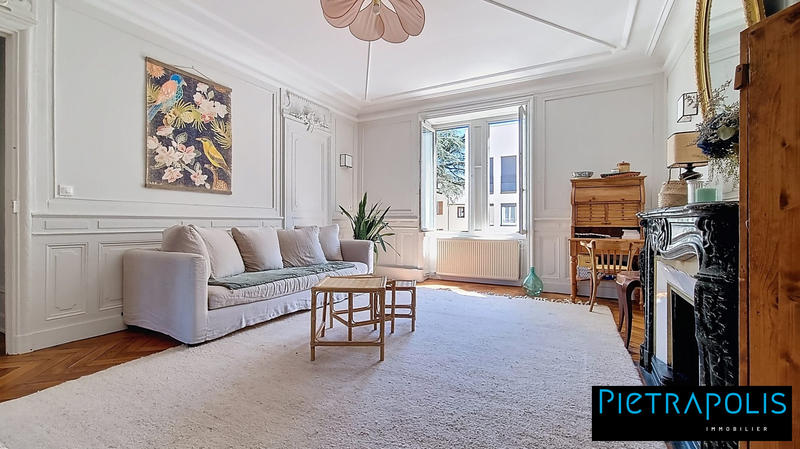 Appartement - 113 m² - 4 pièces