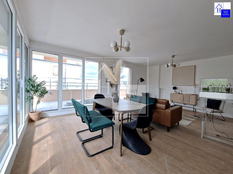 Appartement - 122 m² - 5 pièces