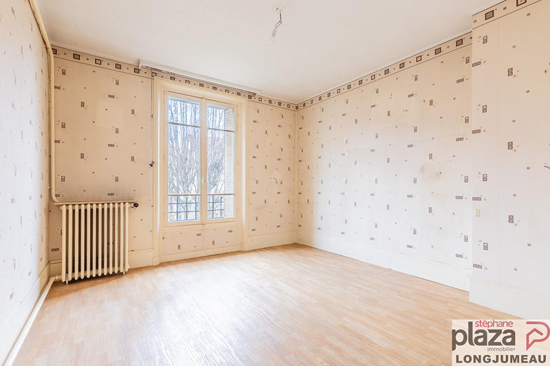 Appartement - 82 m² - 4 pièces