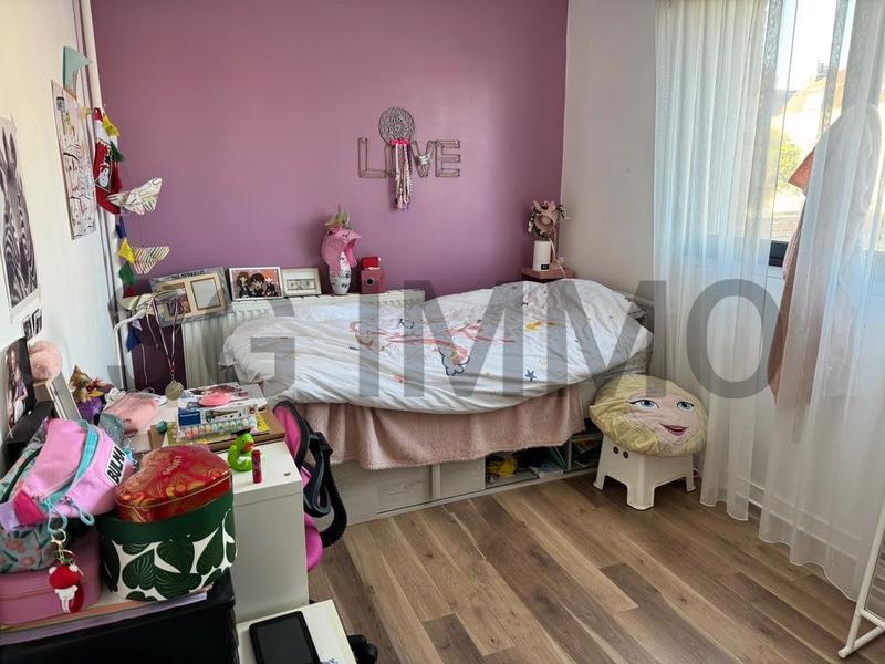 Appartement - 84 m² - 4 pièces