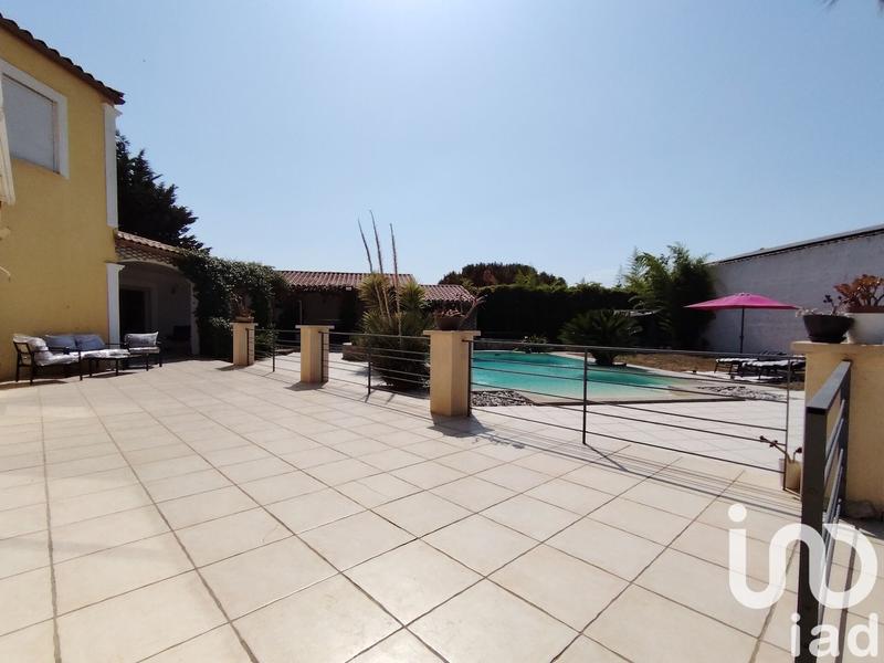 Maison - 237 m² - 5 pièces