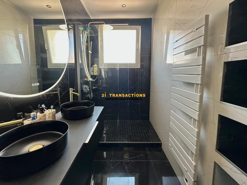 Appartement - 87 m² - 3 pièces