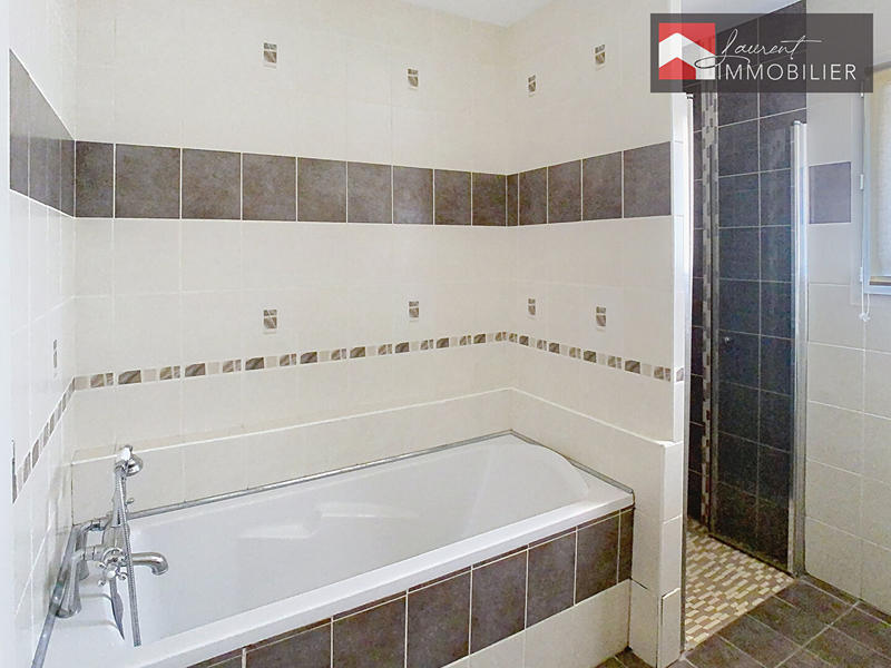 Maison - 143 m² - 6 pièces