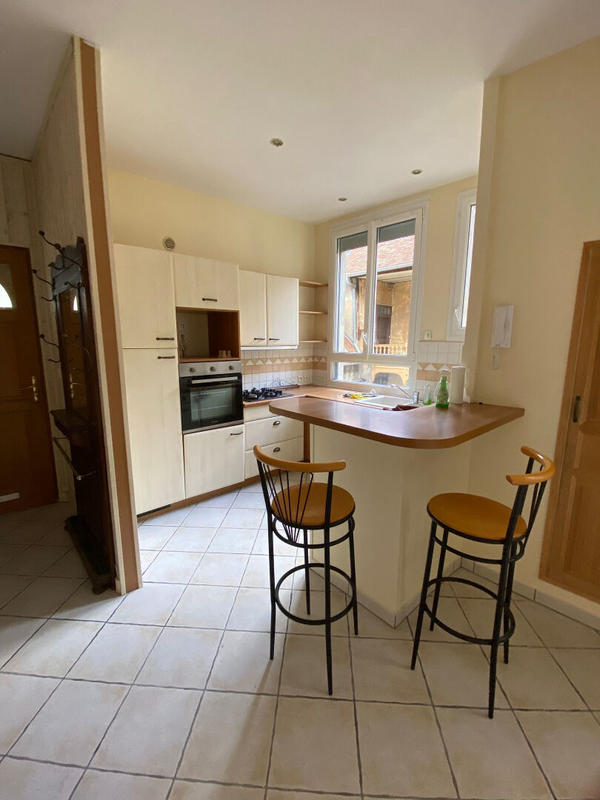 Appartement - 144 m² - 5 pièces