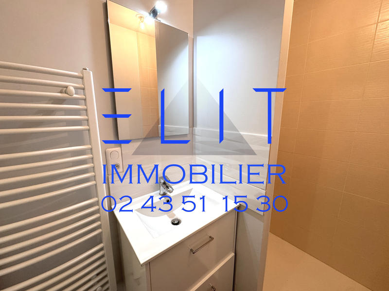 Maison - 96 m² - 6 pièces