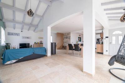 Maison - 153 m² - 6 pièces