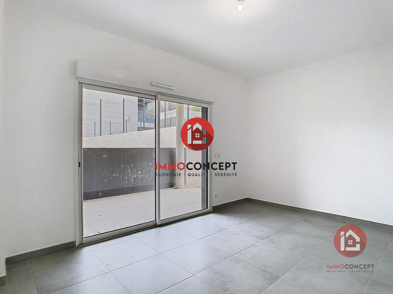 Appartement - 80 m² - 3 pièces