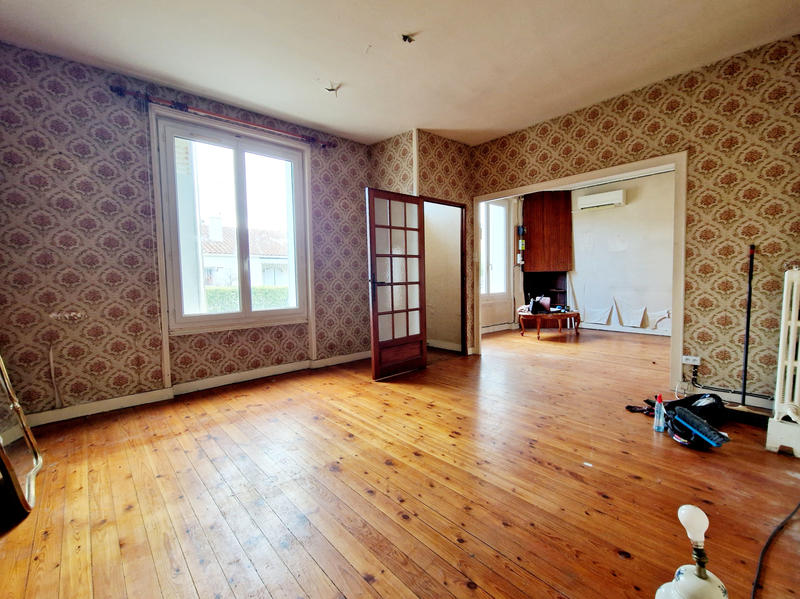 Maison - 90 m² - 4 pièces
