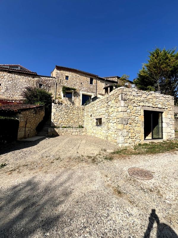 Maison de village - 110 m² - 4 pièces