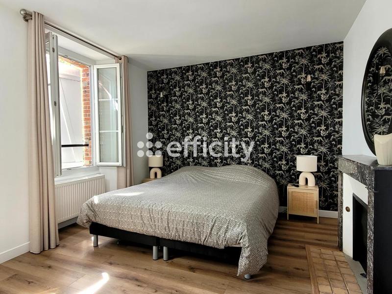 Maison - 181 m² - 6 pièces