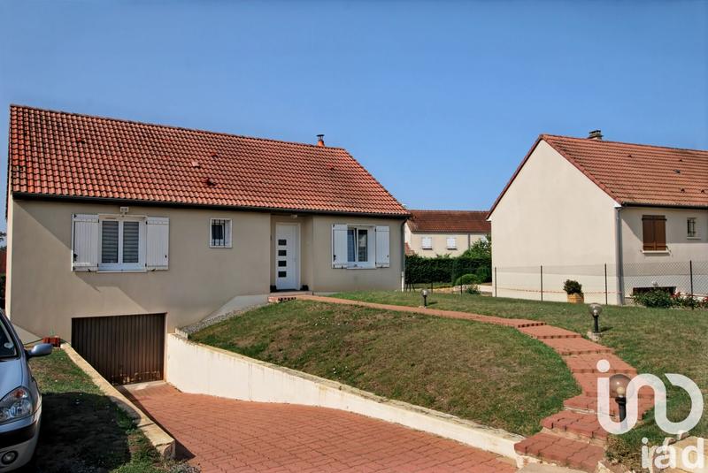 Maison - 121 m² - 6 pièces