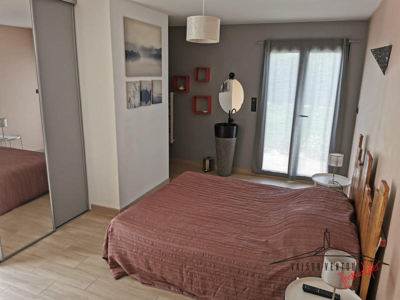 Villa - 180 m² - 6 pièces