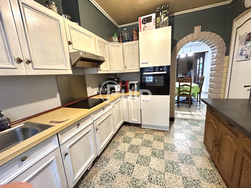 Maison - 83 m² - 5 pièces