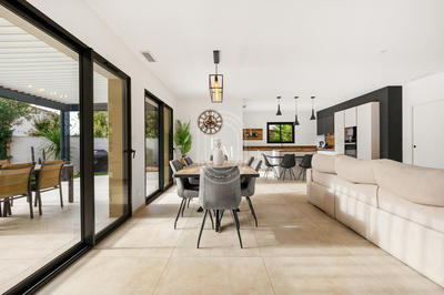 Villa - 142 m² - 5 pièces