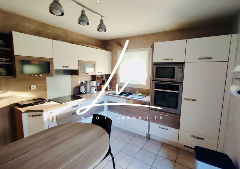 Maison - 130 m² - 5 pièces