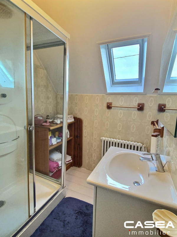 Maison ancienne - 191 m² - 8 pièces