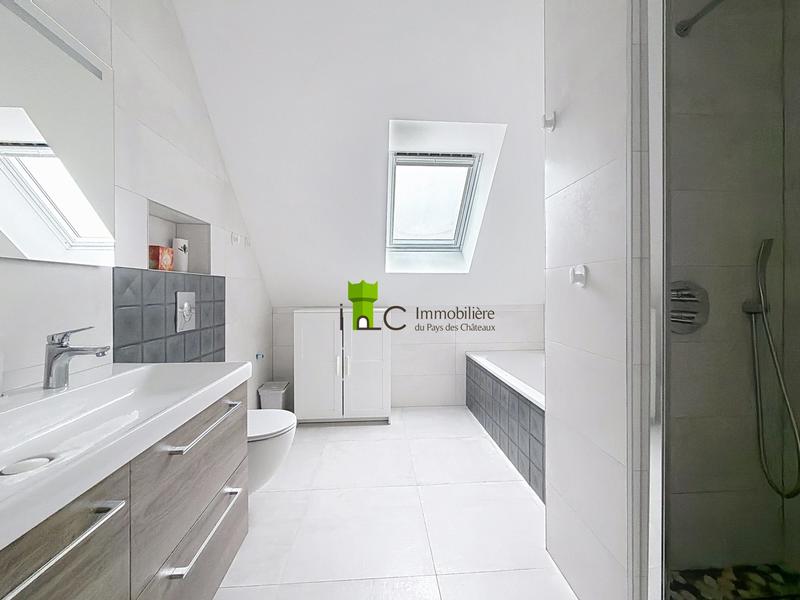 Maison - 130 m² - 6 pièces