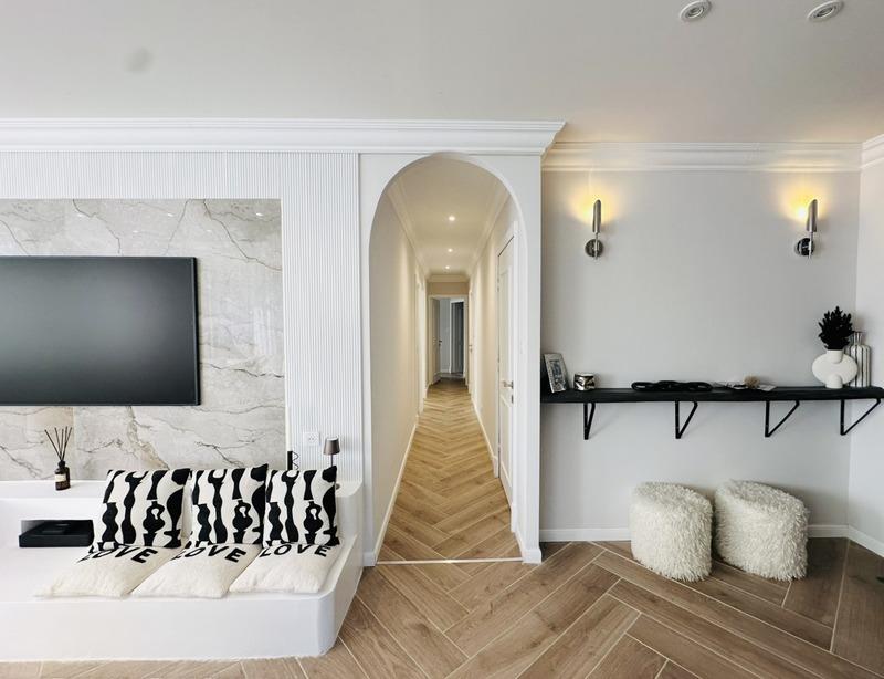 Appartement - 153 m² - 5 pièces