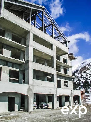 Immeuble - 3 714 m²