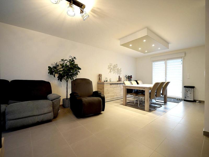 Maison - 110 m² - 6 pièces