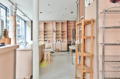 Local commercial - 101 m²