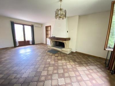 Villa - 143 m² - 6 pièces