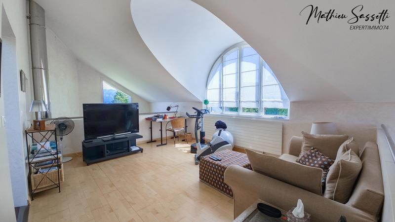 Maison contemporaine - 206 m² - 6 pièces