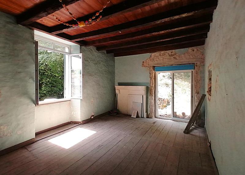 Maison de village - 90 m² - 3 pièces