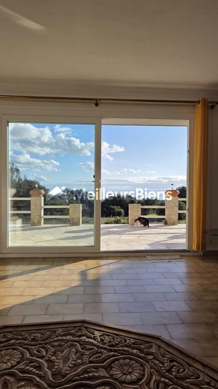 Maison - 195 m² - 5 pièces