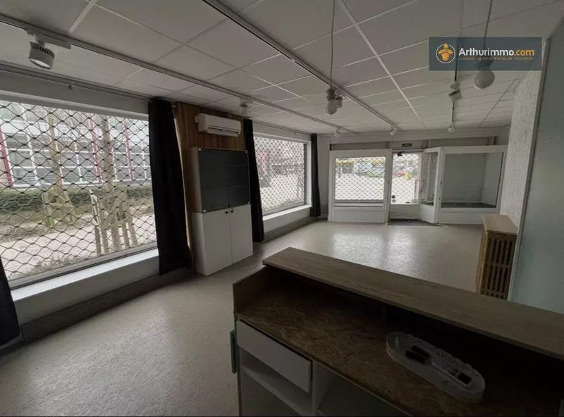 Magasins - 42 m² - 1 pièce