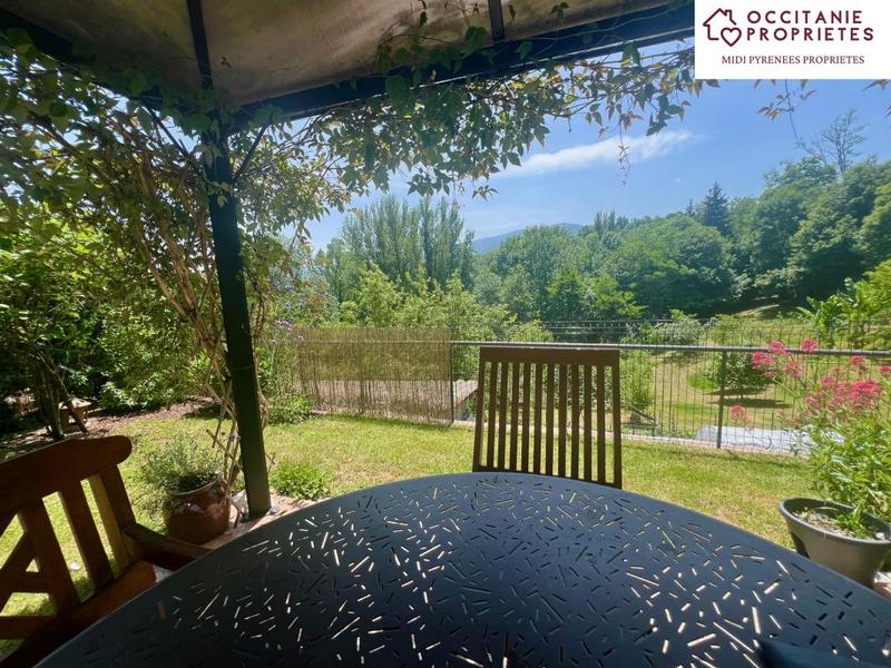 Propriété - 153 m² - 7 pièces