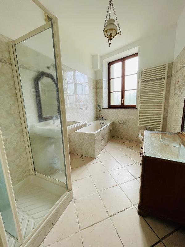 Maison - 193 m² - 8 pièces