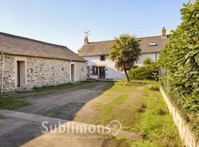 Maison - 192 m² - 8 pièces