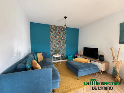 Duplex - 111 m² - 5 pièces