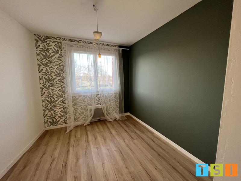 Maison - 210 m² - 9 pièces