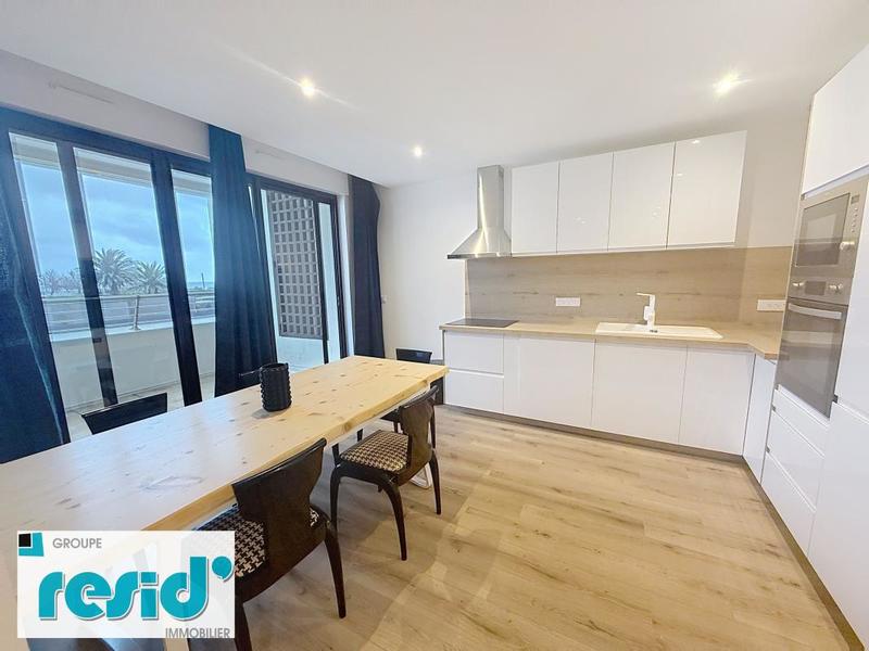 Appartement - 9 m² - 4 pièces