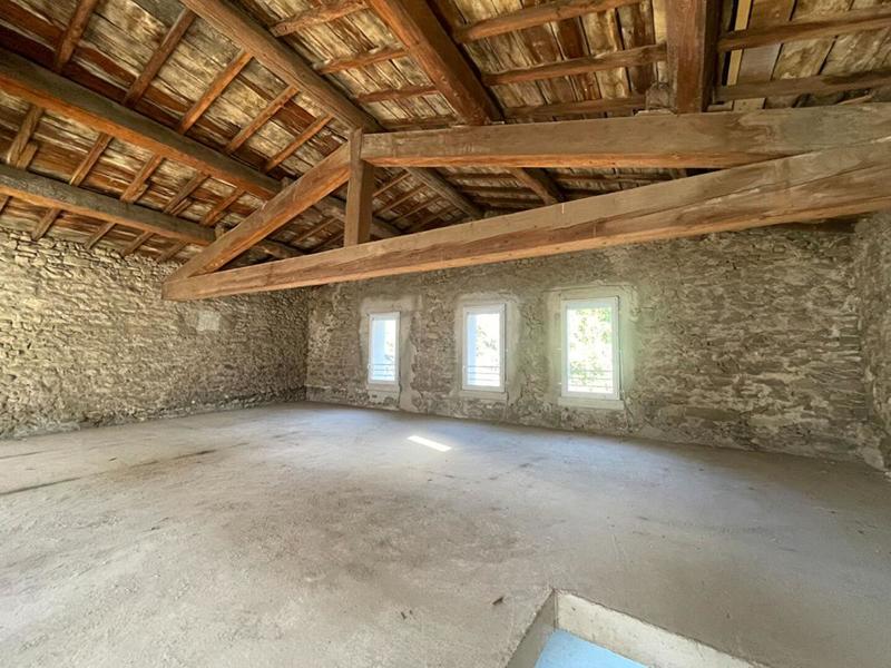 Maison - 130 m² - 2 pièces