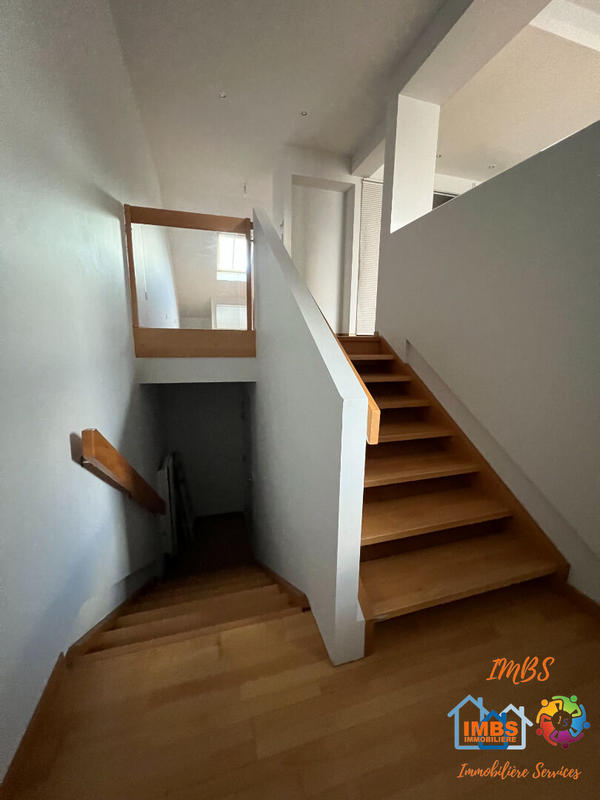 Appartement - 80 m² - 3 pièces