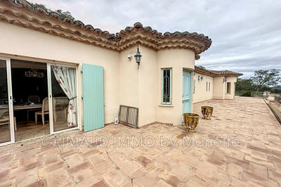 Villa - 195 m² - 6 pièces