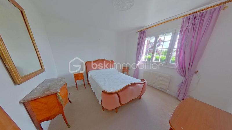 Maison traditionnelle - 140 m² - 5 pièces