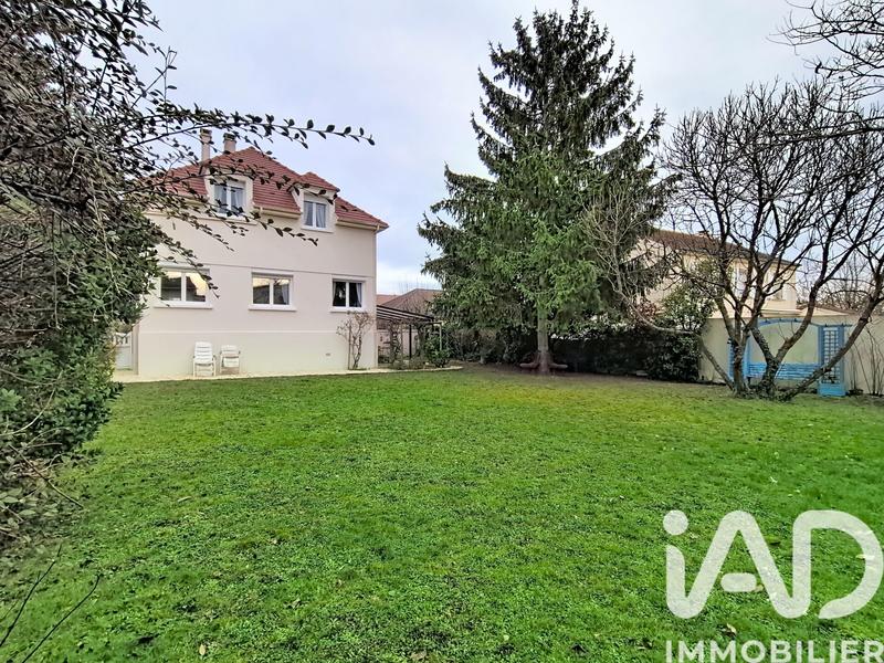 Maison - 155 m² - 7 pièces