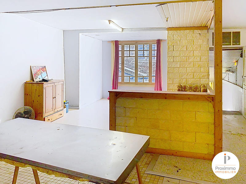 Immeuble - 6 pièces