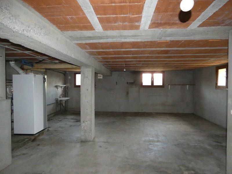 Villa - 144 m² - 8 pièces