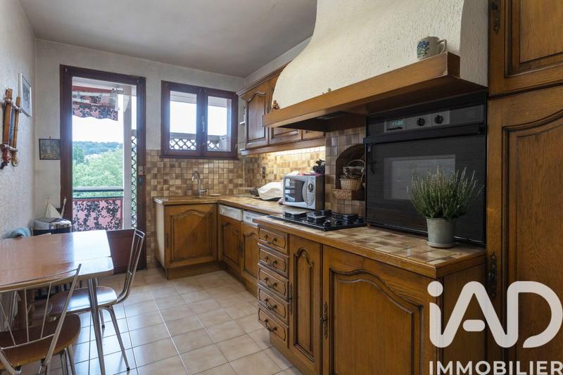 Appartement - 82 m² - 4 pièces