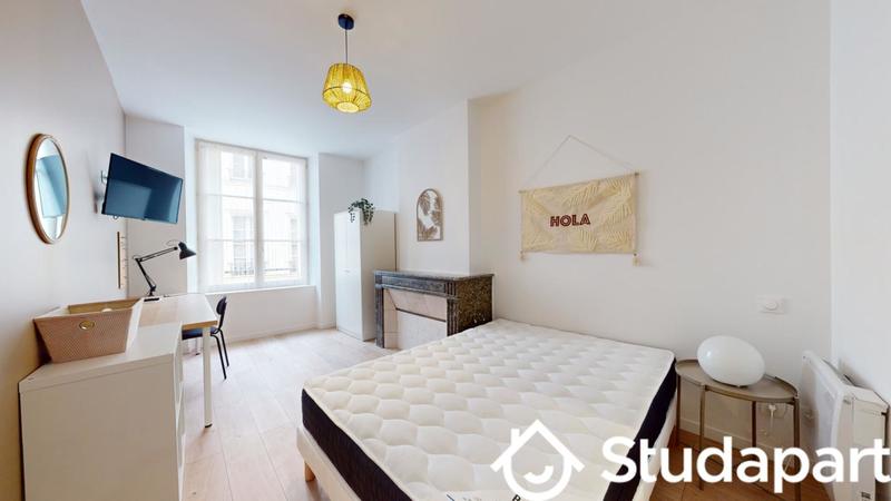 Chambre - 12 m² - 1 pièce