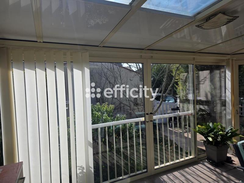 Maison - 88 m² - 4 pièces