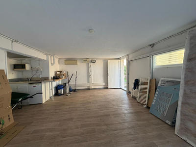 Local d'activité / Entrepôt - 23 m²