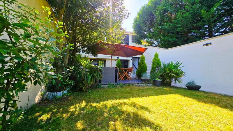 Maison - 188 m² - 7 pièces