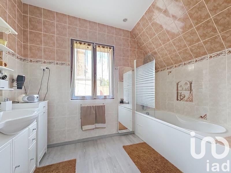 Maison - 156 m² - 6 pièces