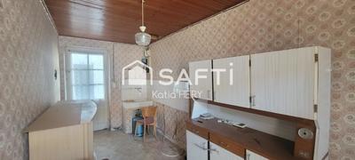 Maison - 80 m² - 5 pièces